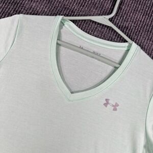 Under Armour Shirt Womens Medium Light Green Short Sleeve V Neck Heat Gear Loose